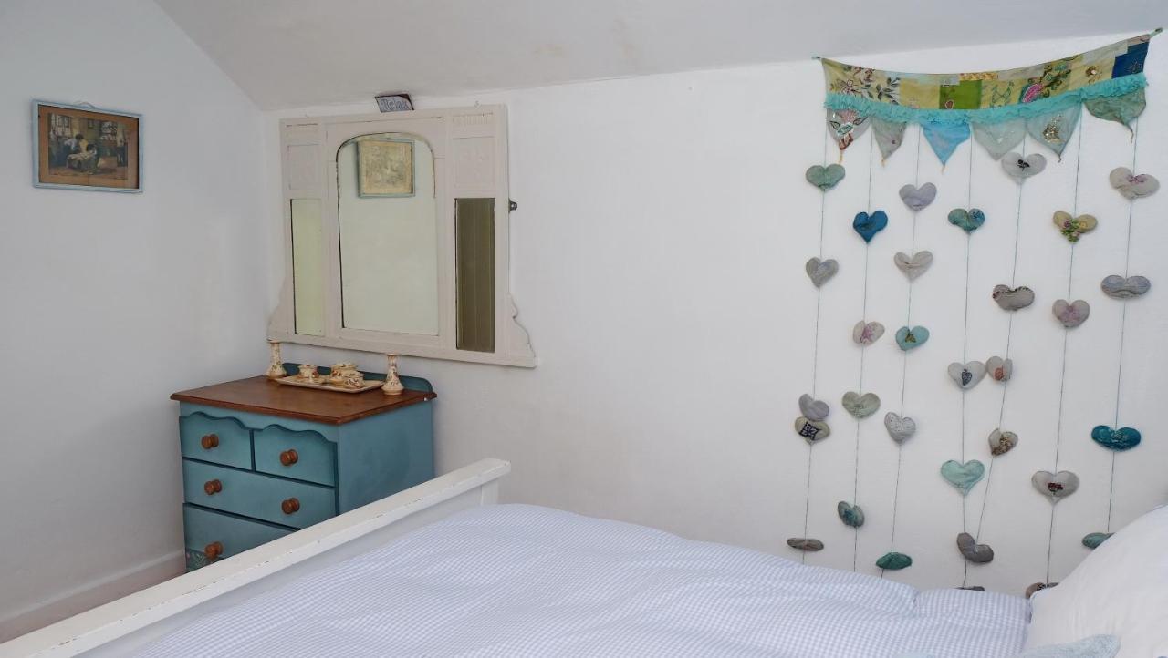Wellspring Cottage Nr Kynance Cove 리자드 외부 사진